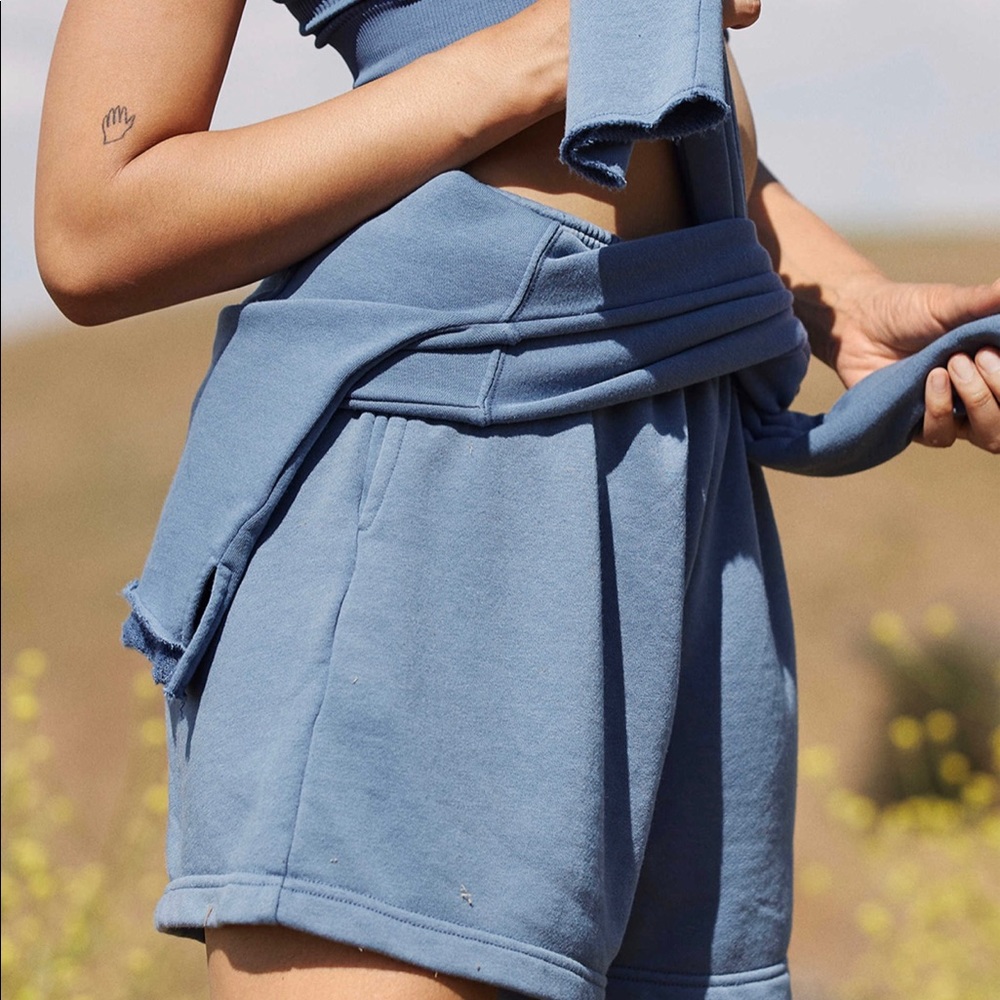 ISO AERIE SUNDAY RETRO GYM SHORT SOMBER NAVY